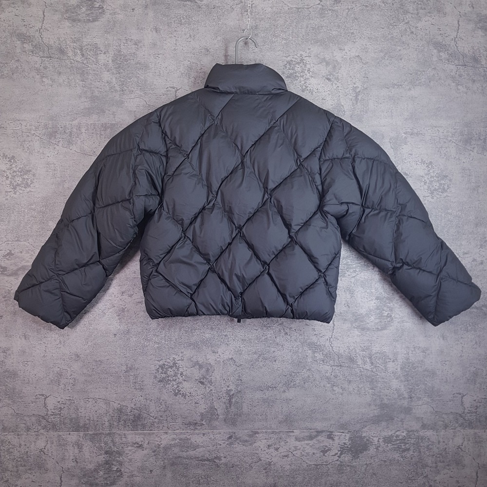 NIKE AIR JORDAN Brooklyn Quilted Puffer Jacket Womens XS Black HV0417-010 - Picture 2 of 7
